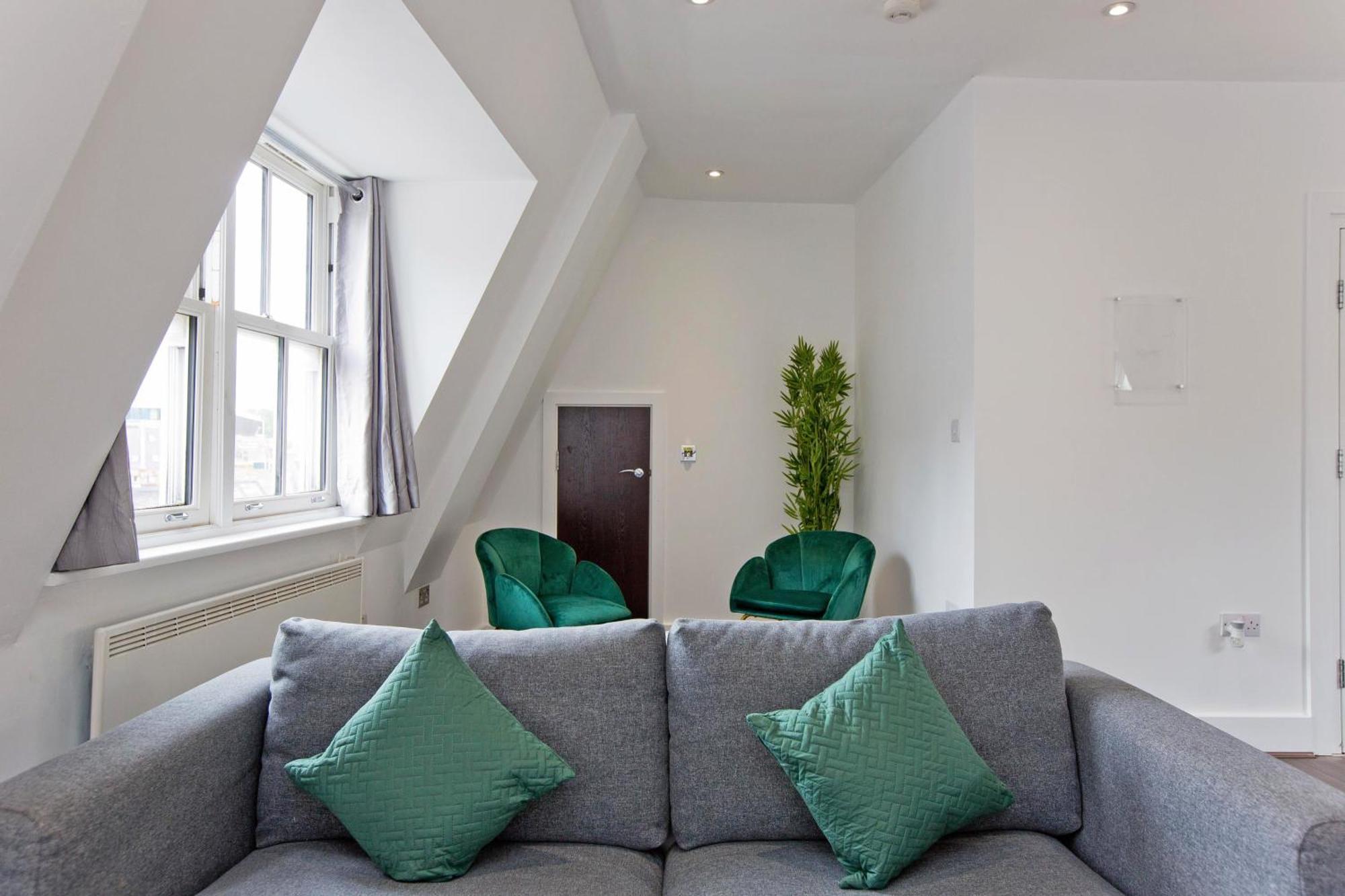 Imperial Liverpool Street Apartments Лондон Екстериор снимка