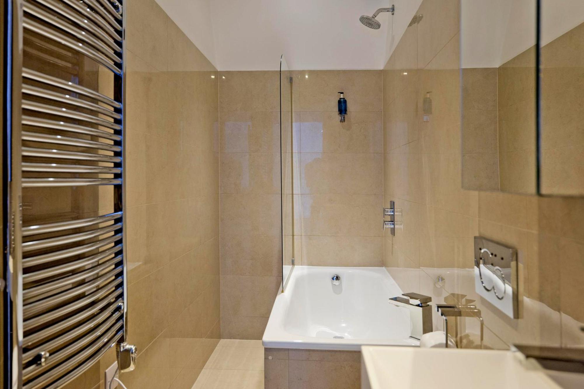 Imperial Liverpool Street Apartments Лондон Екстериор снимка