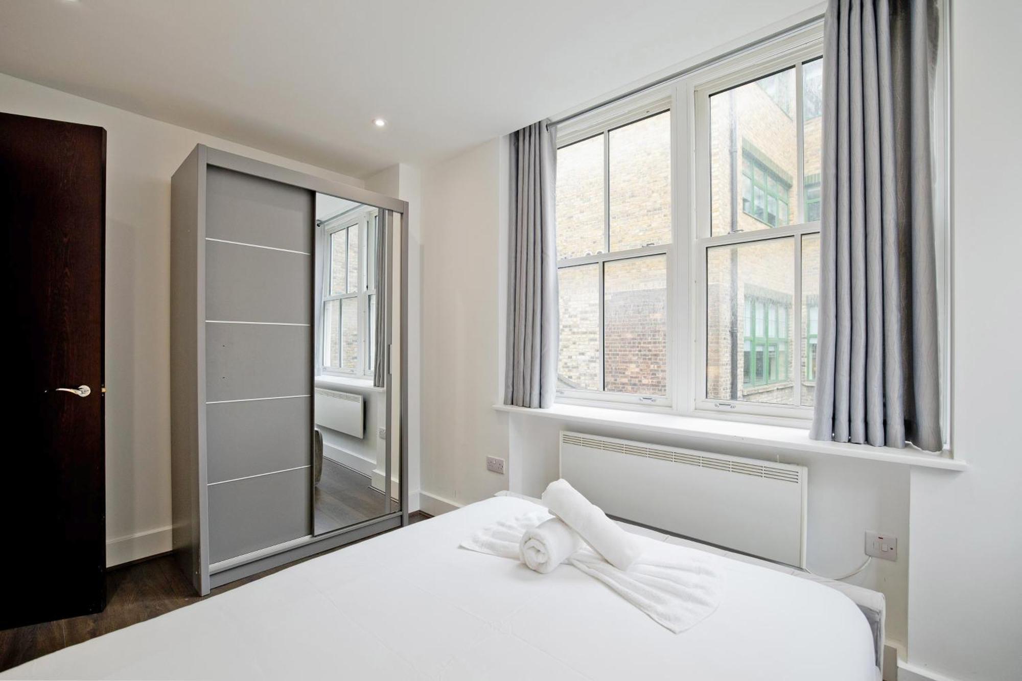 Imperial Liverpool Street Apartments Лондон Екстериор снимка