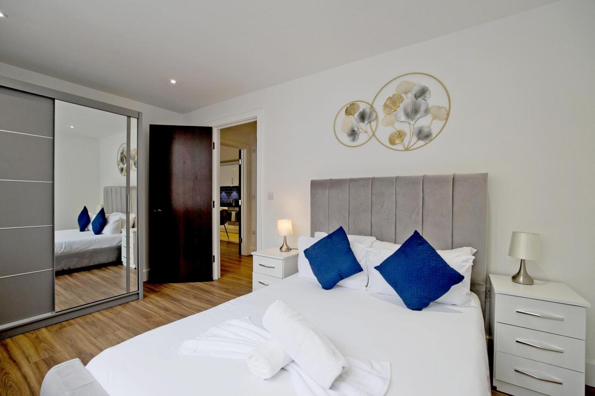 Imperial Liverpool Street Apartments Лондон Екстериор снимка